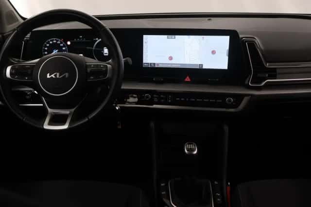 Kia Sportage (2023) thumbnail 8