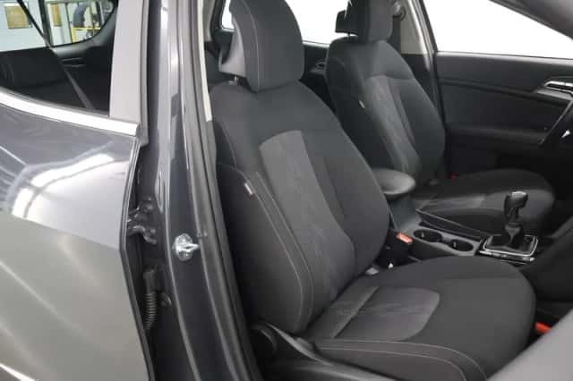 Kia Sportage (2023) thumbnail 10