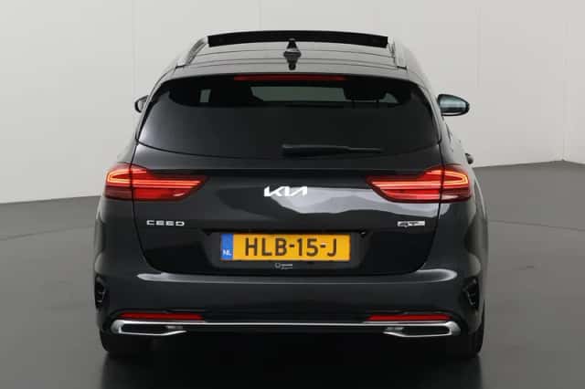 Kia Ceed Sportswagon (2025) thumbnail 4