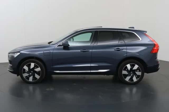 Volvo XC60 (2024) thumbnail 5