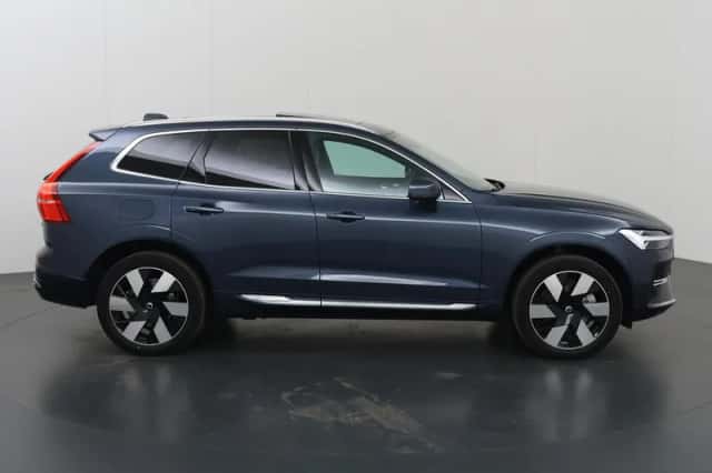 Volvo XC60 (2024) thumbnail 6