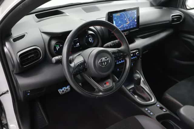 Toyota Yaris (2022) thumbnail 7