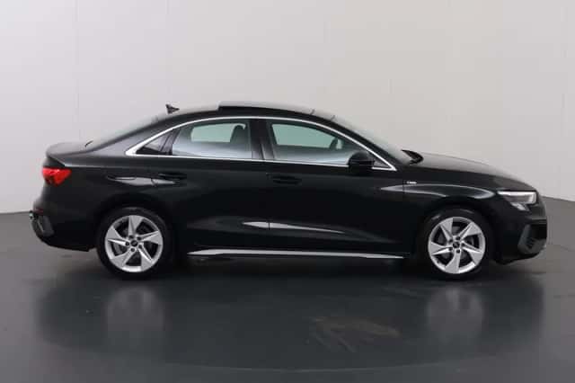 Audi A3 (2023) thumbnail 6