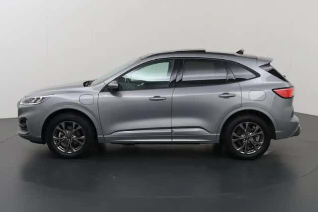 Ford Kuga (2022) thumbnail 5
