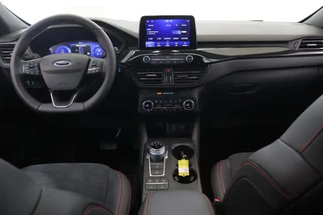 Ford Kuga (2022) thumbnail 9