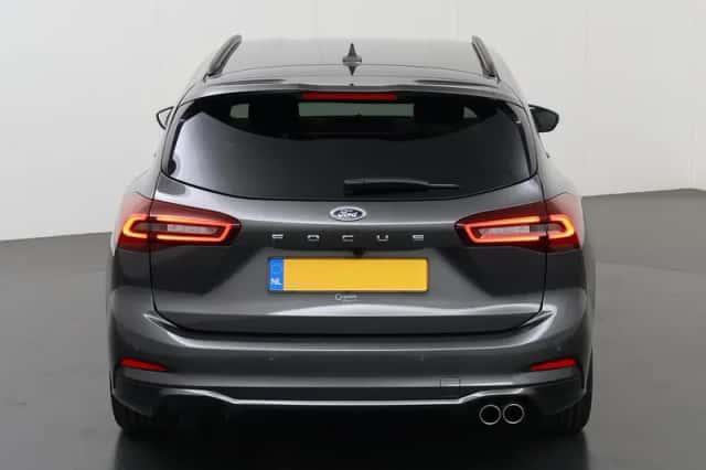 Ford Focus (2025) thumbnail 4