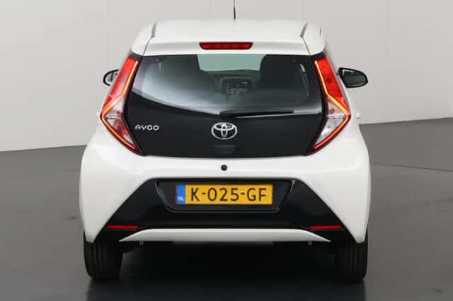 Toyota Aygo (2020) thumbnail 4