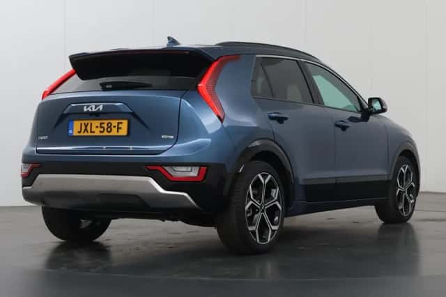 Kia Niro (2025) thumbnail 2