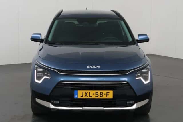 Kia Niro (2025) thumbnail 3
