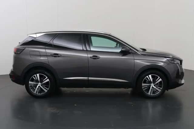 Peugeot 3008 (2021) thumbnail 6