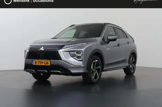 Mitsubishi Eclipse Cross (2022) thumbnail 1