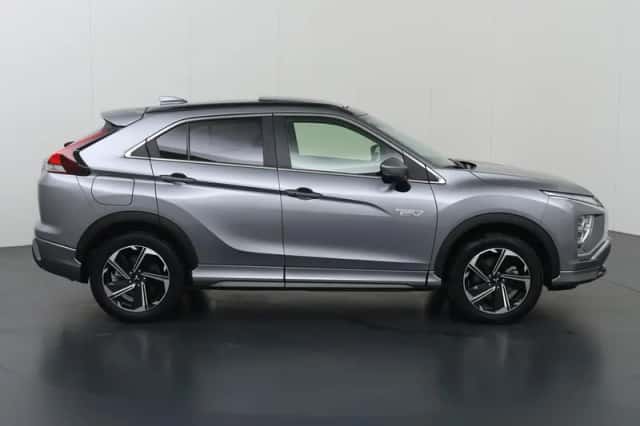 Mitsubishi Eclipse Cross (2022) thumbnail 6