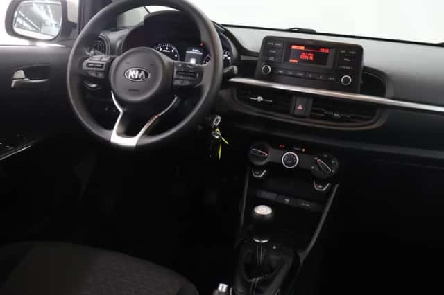 Kia Picanto (2021) thumbnail 9