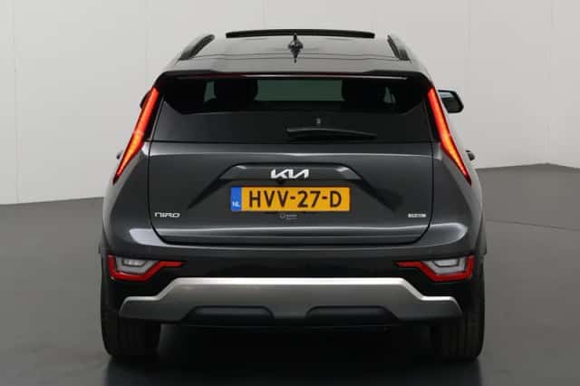 Kia Niro (2025) thumbnail 4