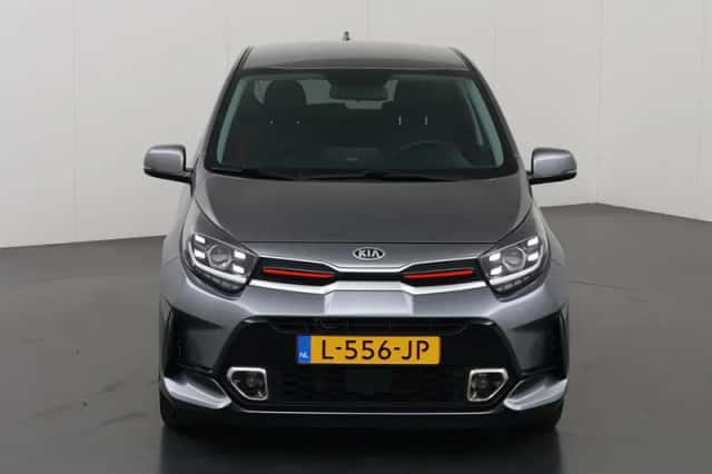 Kia Picanto (2021) thumbnail 3