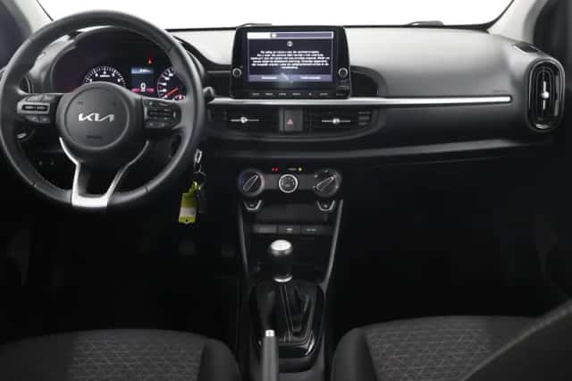 Kia Picanto (2022) thumbnail 8