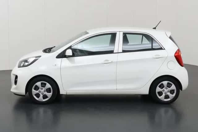 Kia Picanto (2016) thumbnail 5