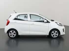 Kia Picanto (2016) thumbnail 6