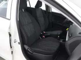 Kia Picanto (2016) thumbnail 10
