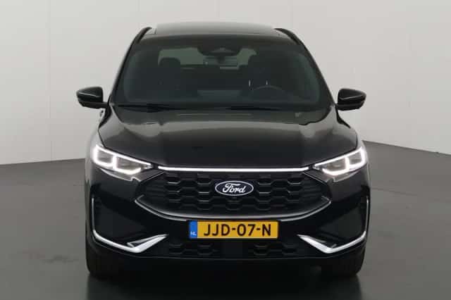 Ford Kuga (2024) thumbnail 3