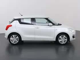 Suzuki Swift (2020) thumbnail 6