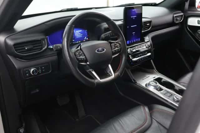 Ford Explorer (2021) thumbnail 8