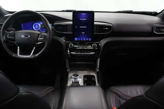 Ford Explorer (2021) thumbnail 9