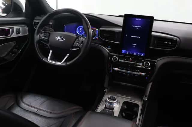 Ford Explorer (2021) thumbnail 10