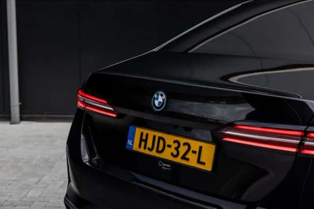 BMW 5-Serie (2024) thumbnail 4