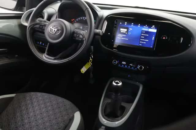 Toyota Aygo X (2025) thumbnail 9