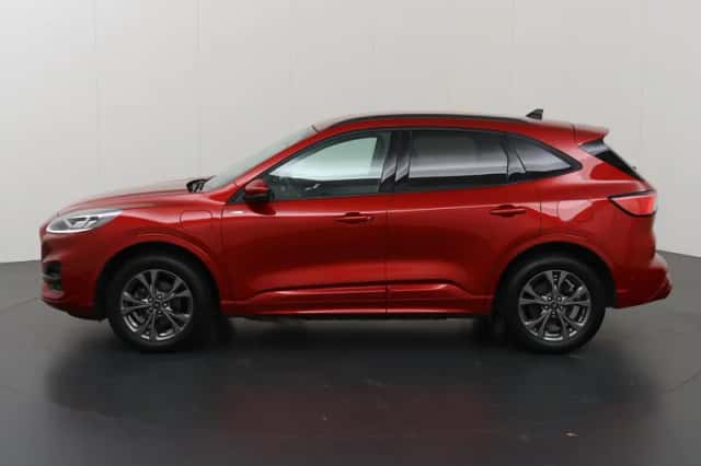 Ford Kuga (2023) thumbnail 5