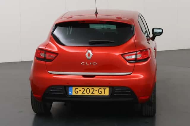 Renault Clio (2019) thumbnail 4