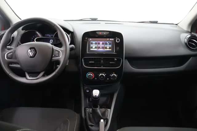 Renault Clio (2019) thumbnail 8