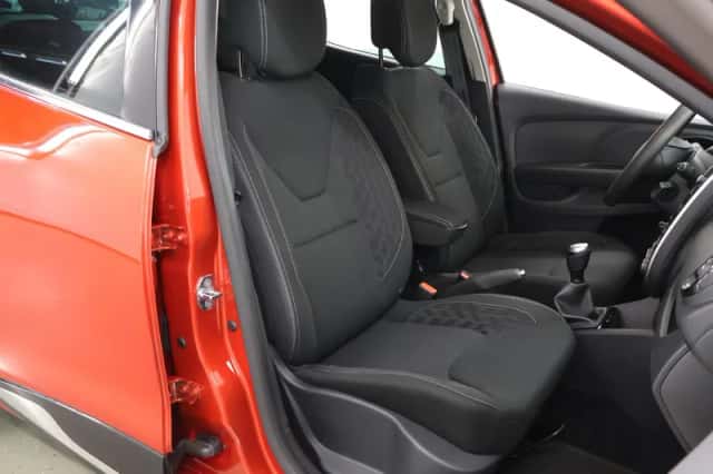 Renault Clio (2019) thumbnail 10