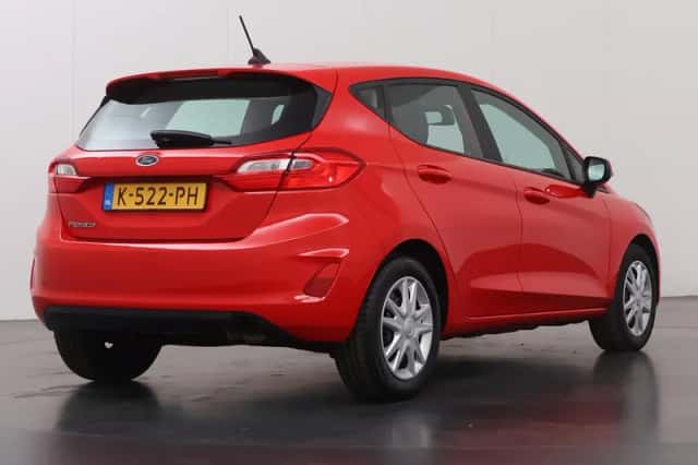 Ford Fiesta (2021) thumbnail 2