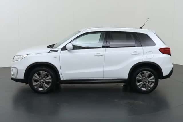 Suzuki Vitara (2018) thumbnail 5