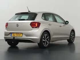 Volkswagen Polo (2018) thumbnail 2
