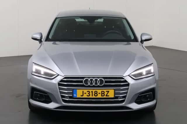 Audi A5 (2019) thumbnail 3