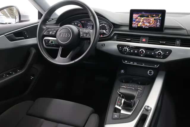 Audi A5 (2019) thumbnail 9
