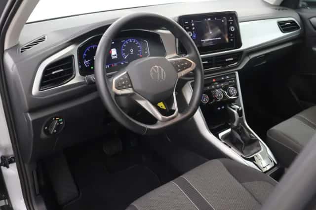 Volkswagen T-Roc (2022) thumbnail 7