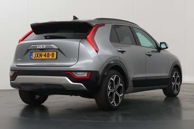 Kia Niro (2025) thumbnail 2