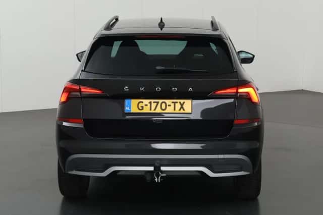 Škoda Kamiq (2019) thumbnail 4