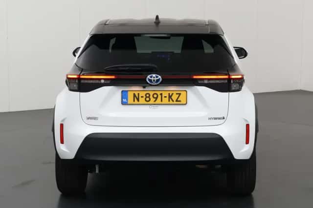 Toyota Yaris Cross (2021) thumbnail 4