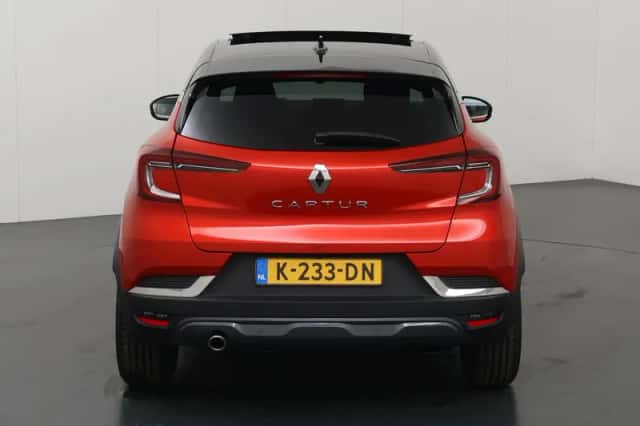 Renault Captur (2020) thumbnail 4