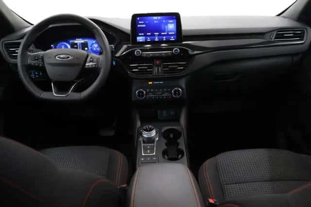 Ford Kuga (2022) thumbnail 9