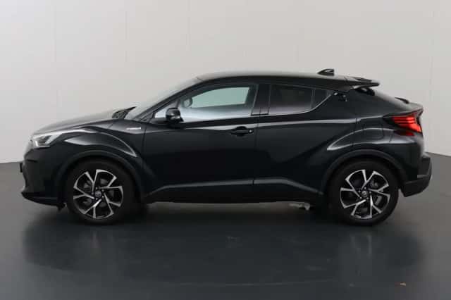 Toyota C-HR (2021) thumbnail 5