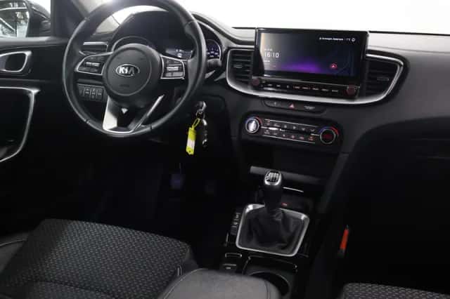 Kia XCeed (2021) thumbnail 9
