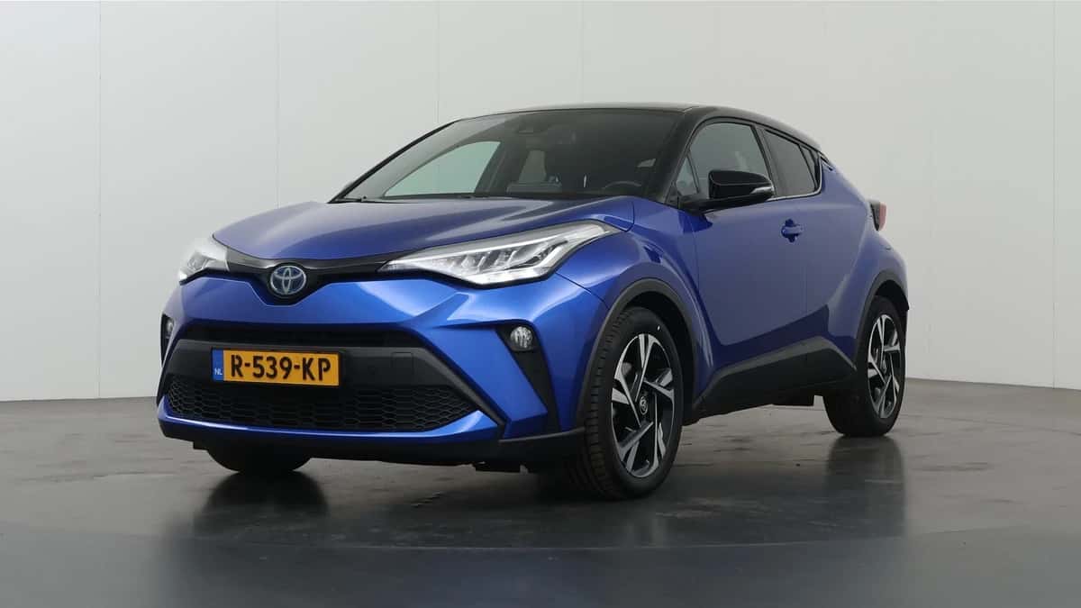 Toyota C-HR (2022) — foto 1