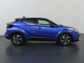 Toyota C-HR (2022) thumbnail 6