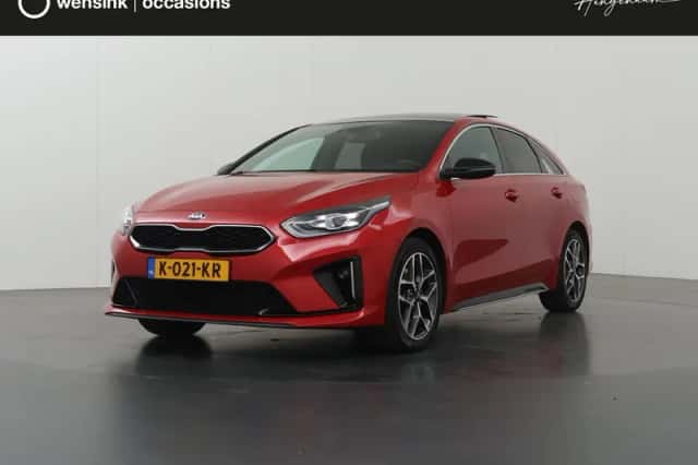 Kia Proceed (2021) thumbnail 1